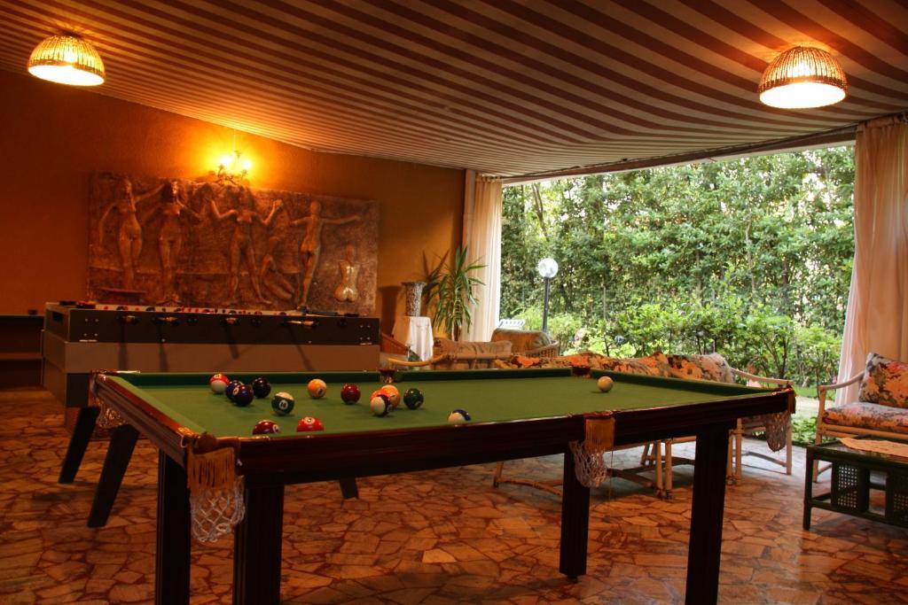 Hotel Villa Rona Forte dei Marmi Buitenkant foto
